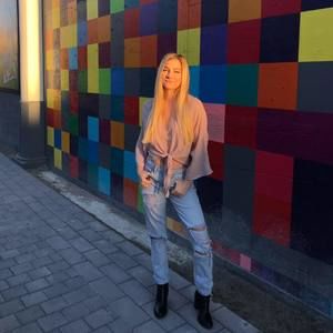 Meet your Posher, Megan